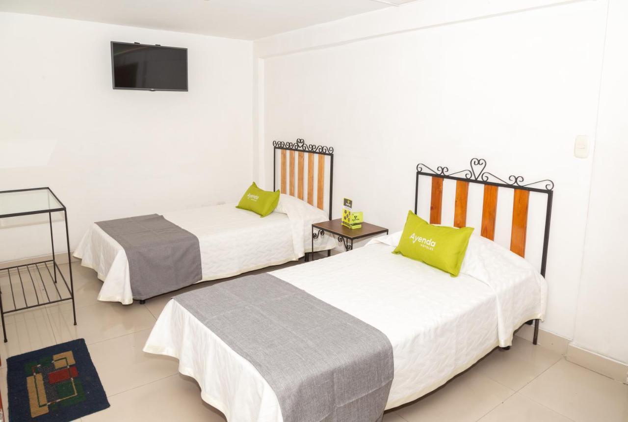 Hotel Ayenda 1131 Casa Valencia Manizales Esterno foto